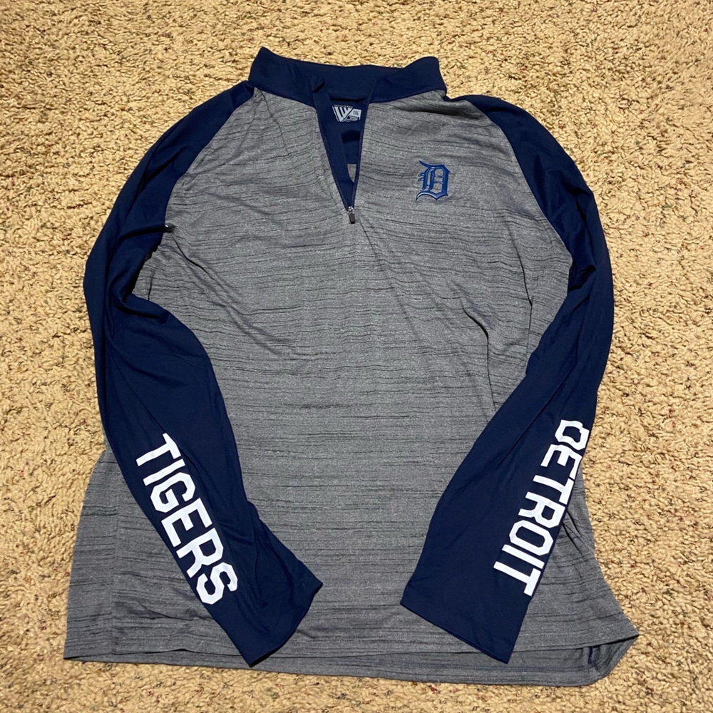 Men’s quarter-zip